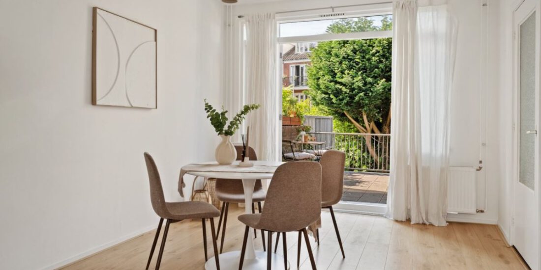 Verkoopstyling Wittevrouwen eetkamer