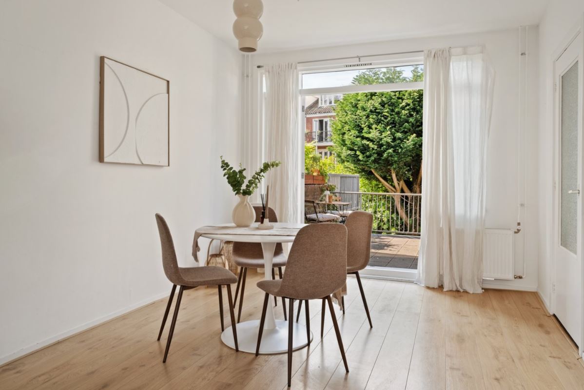 Verkoopstyling Wittevrouwen eetkamer